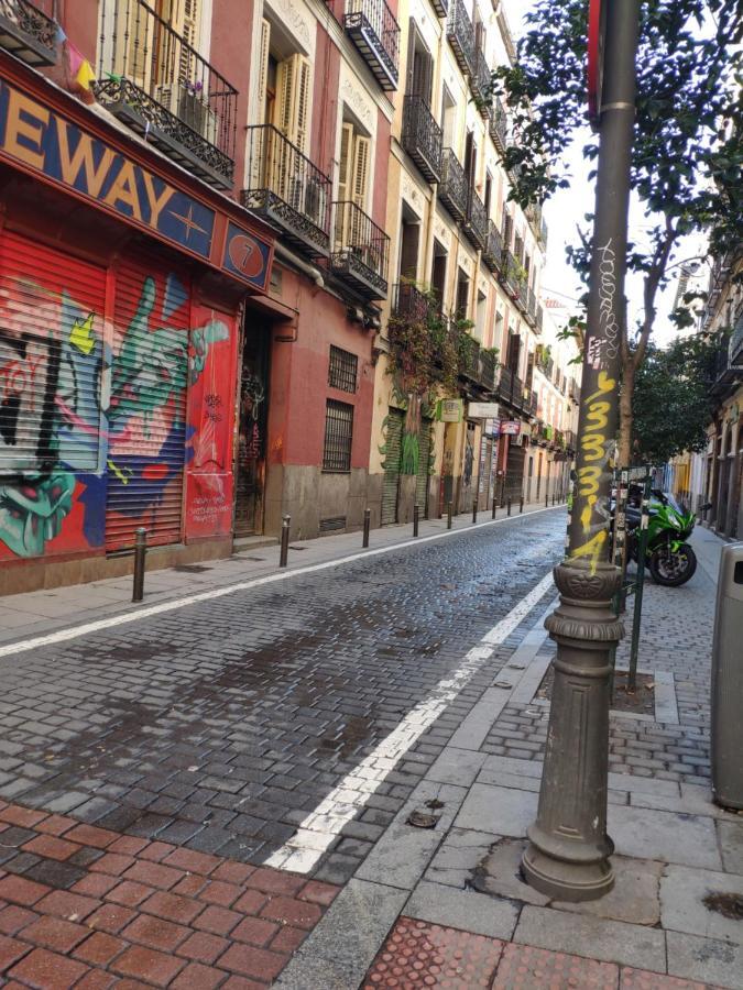 Cozy Apartment Malasaña FREE Parking Madrid Exterior foto